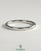 Kynora CJ classic hammer set wedding ring band with a smooth, polished finish, designed for wedding jewelry.