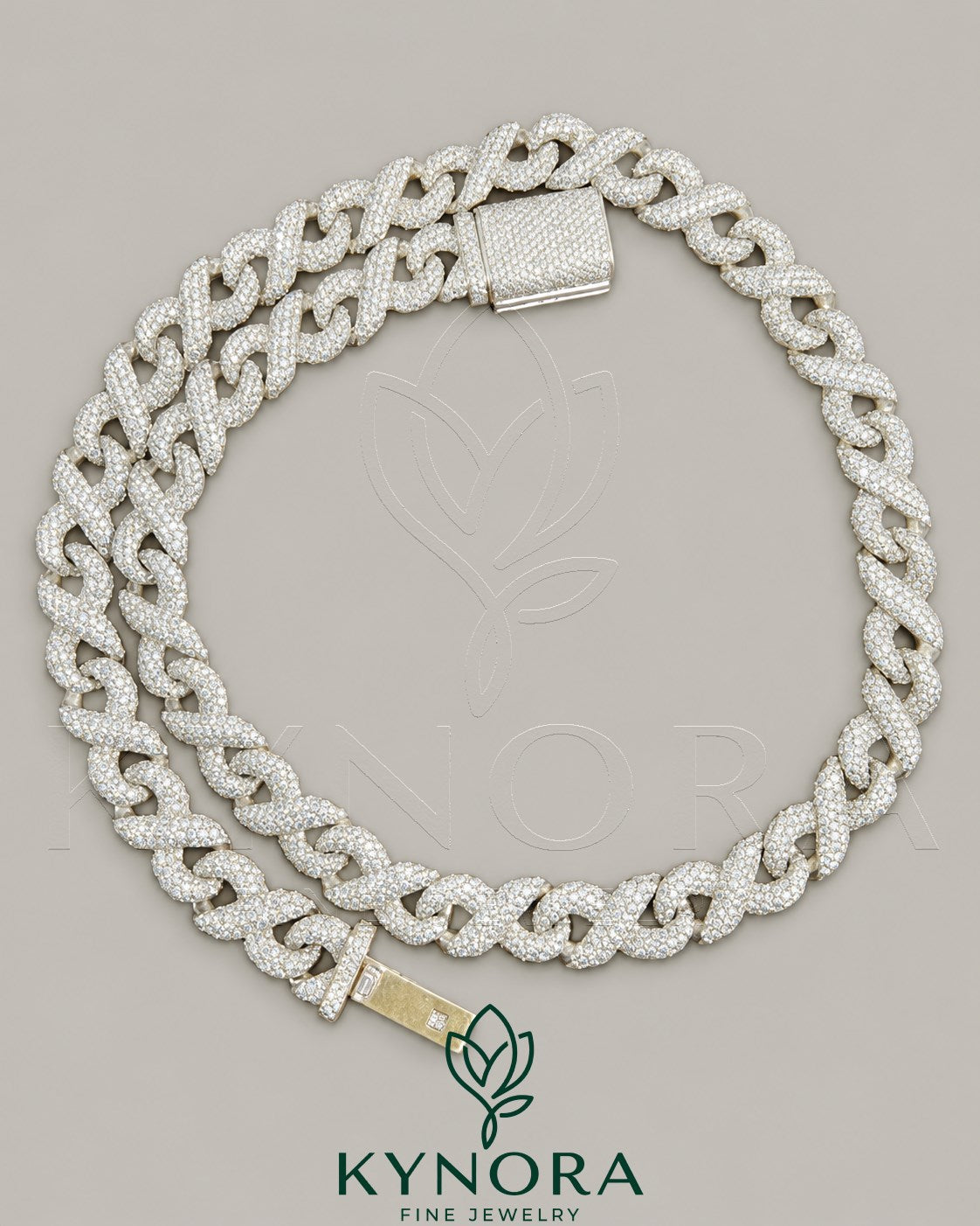 12mm 925 silver Ice Out Cuban link chain by Kynora Jewels, full infinity design, hip-hop style jewelry with sparkling silver links. Immagine principale del prodotto