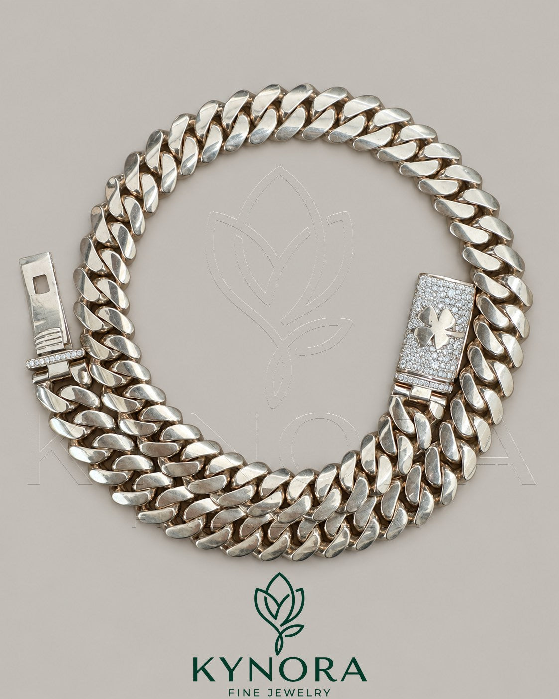 14mm Moissanite diamond gold Miami Cuban chain by Kynora Jewels, 18-inch sterling silver hiphop chain with customized clasp. Immagine principale del prodotto