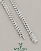 Kynora Jewels 18-inch sterling silver Miami Cuban link chain with 5mm VVS Moissanite Hiphop chain, detailed and polished.