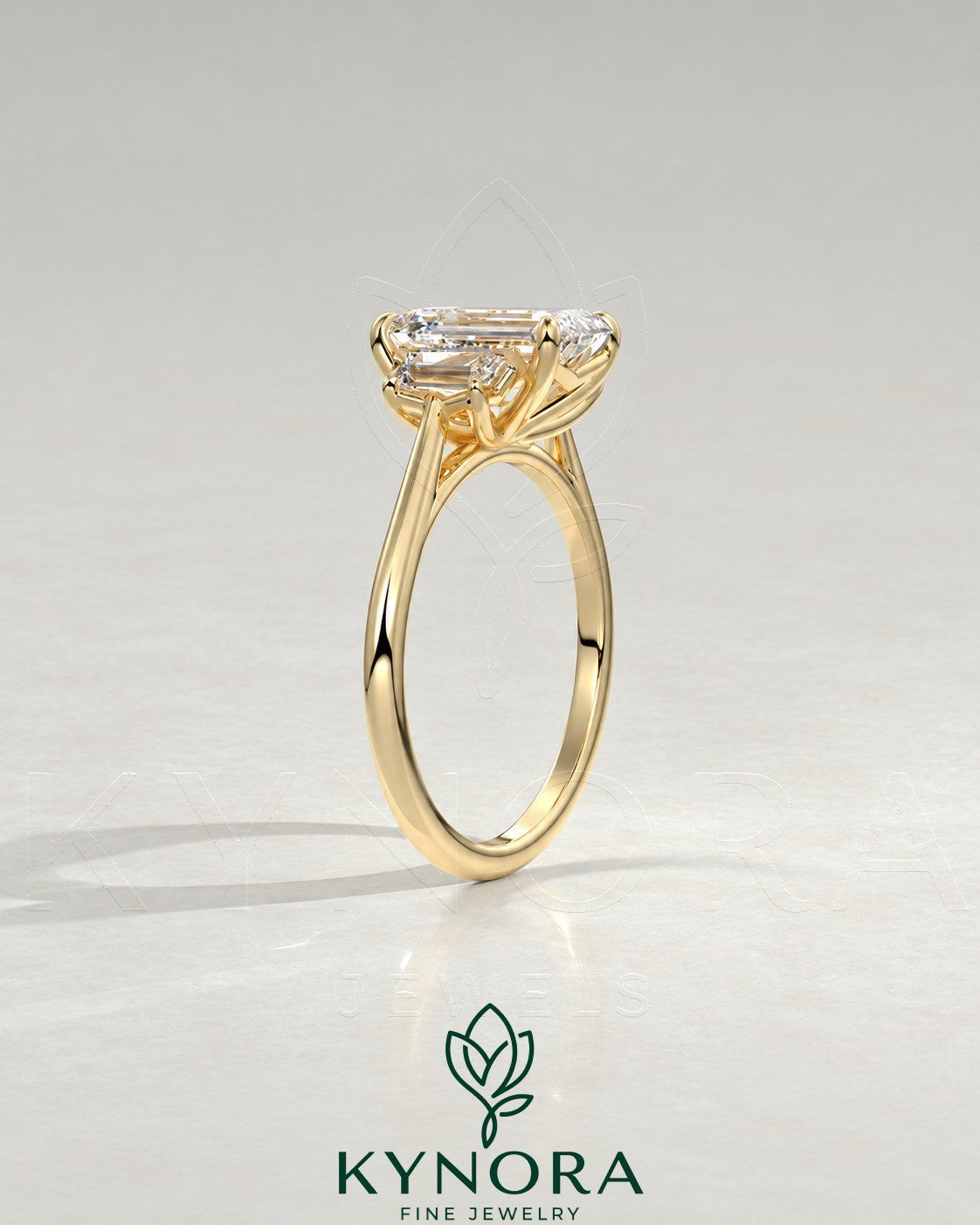 2-karätiger Solitär-Verlobungsring mit birnenförmigem Diamanten in Ost-West-Ausrichtung, Krappenfassung und geschwungener Ringschiene