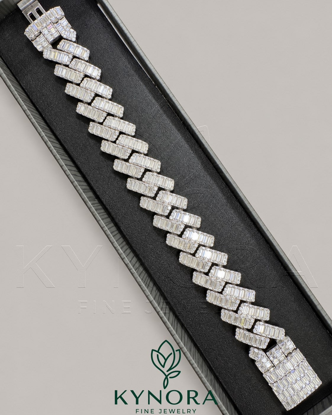 18mm VVS1 Moissanite diamond Miami Cuban bracelet for men in sterling silver, featuring a bold hip-hop style design by Kynora Jewels