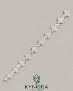 VVS1 Moissanite diamond silver hip-hop bracelet by Kynora Jewels with bold chain links and sparkling gemstone accents.