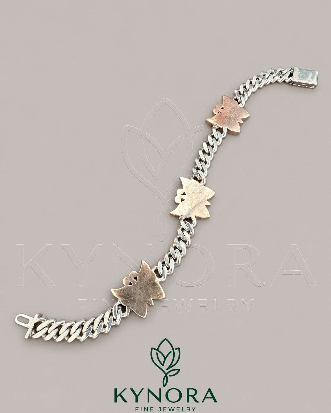 VVS1 moissanite Diamond Butterfly shape Bracelet Secondary image